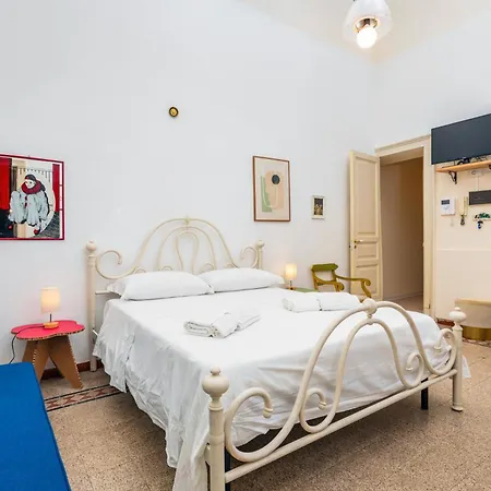 Гостевой дом Saranton House -
