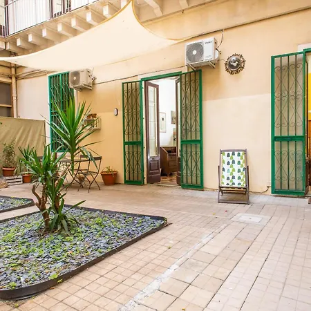 Гостевой дом Saranton House - 4*